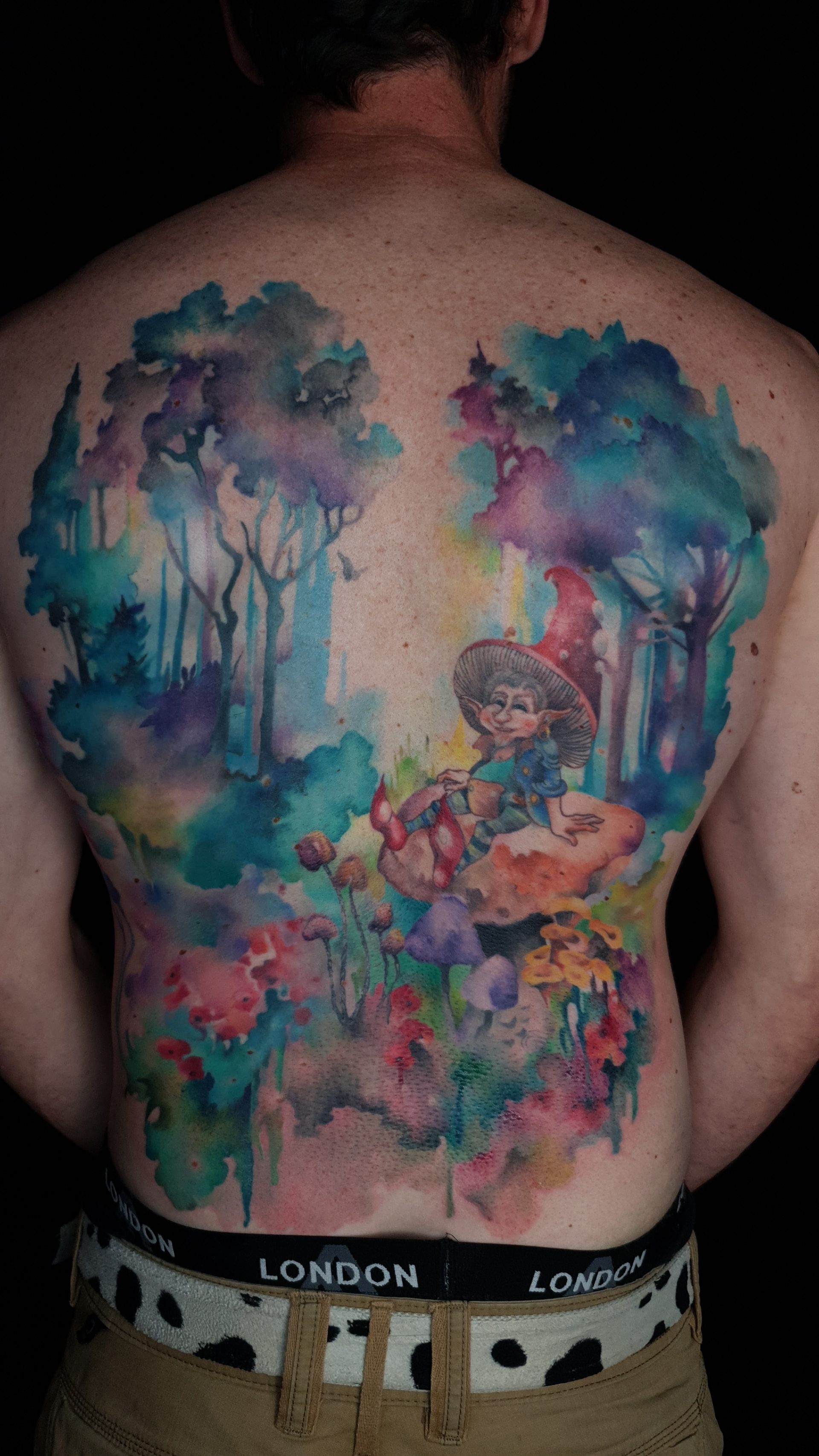 tatouage aquarelle,watercolor,watercolor tattoo,tatouage couleur,tattoo couleur,tatouage floral,fleur tatouage