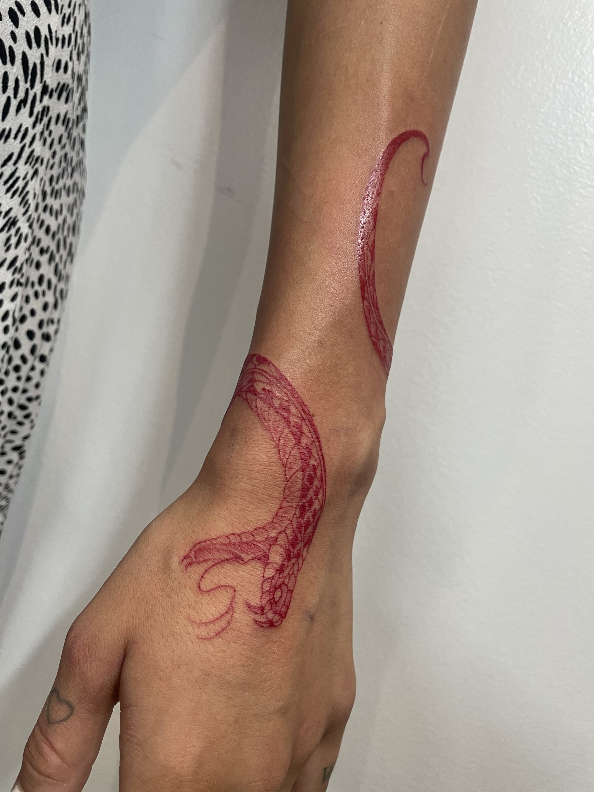 Tatouage, tatouage couleur, tatouage kawaï, kawaï, tatouage floral