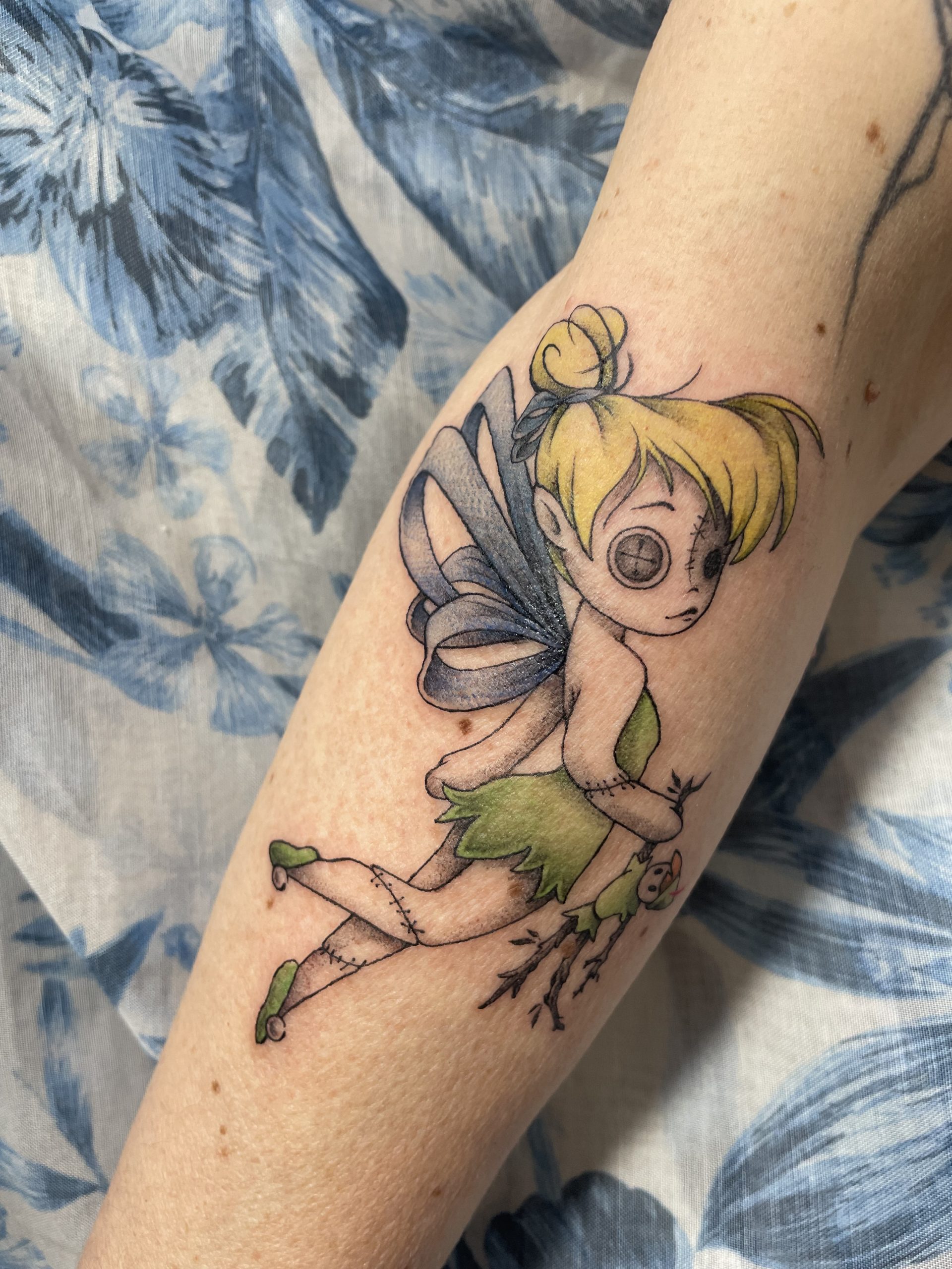 Tatouage, tatouage couleur, tatouage kawaï, kawaï, tatouage floral